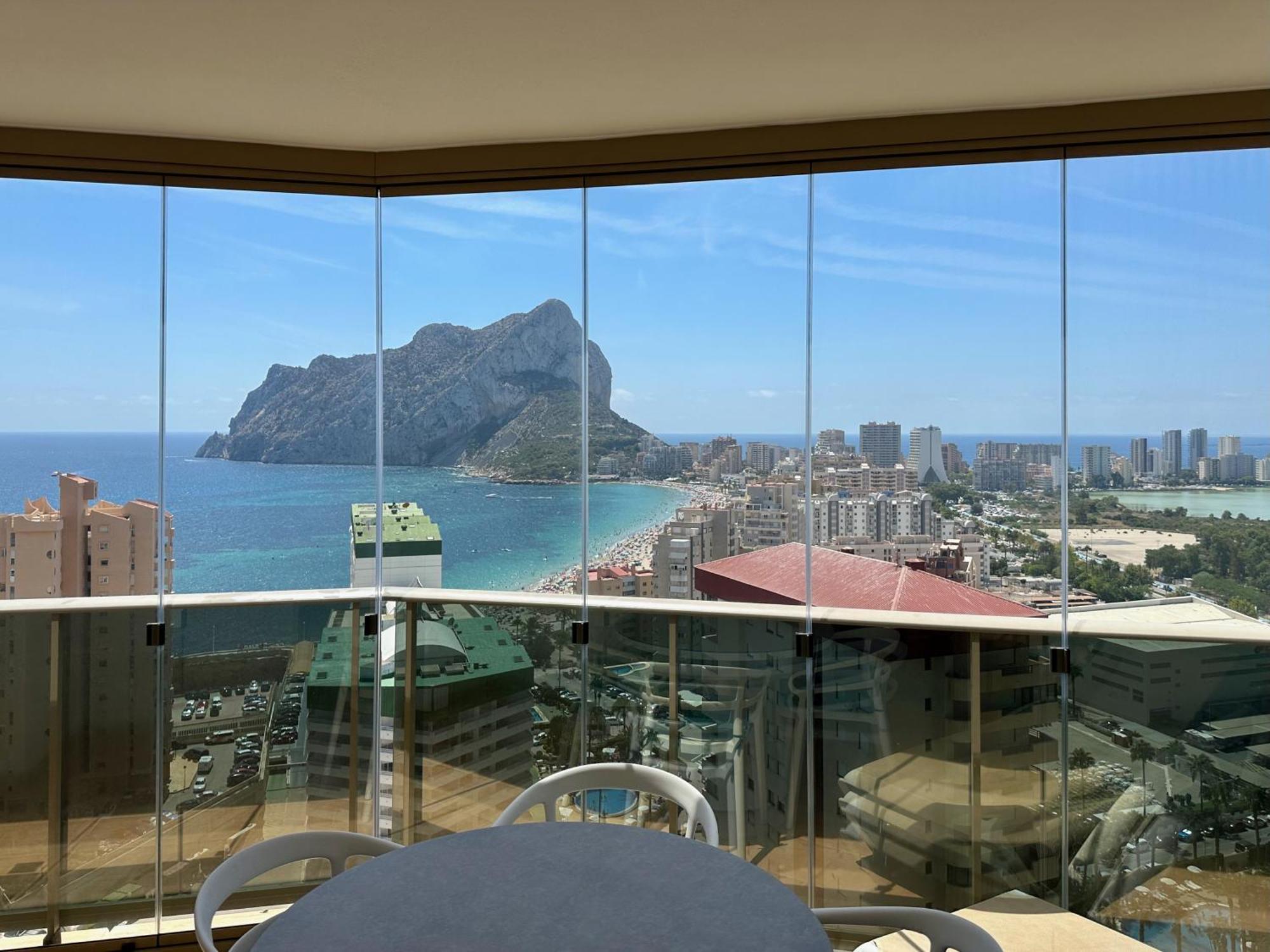 Clubrent - Esmeralda Suites 21º Piso Calp Dış mekan fotoğraf